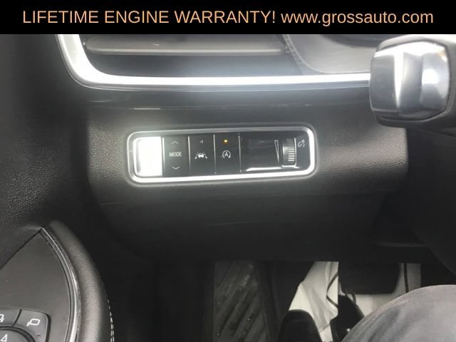 Used 2024 Buick Envision Preferred AWD/4WD image 22