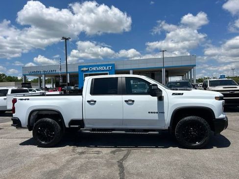 New 2026 Chevrolet Silverado 2500 Custom w/ Custom Value Package AWD/4WD image 2