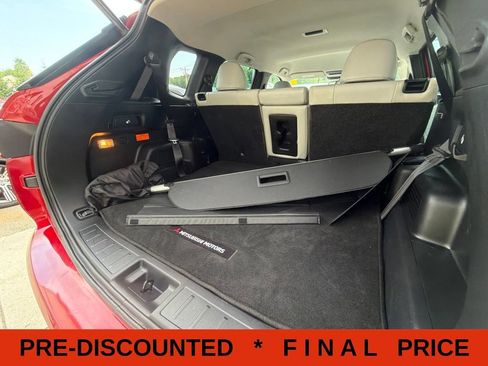 Used 2023 Mitsubishi Outlander SEL AWD/4WD image 17
