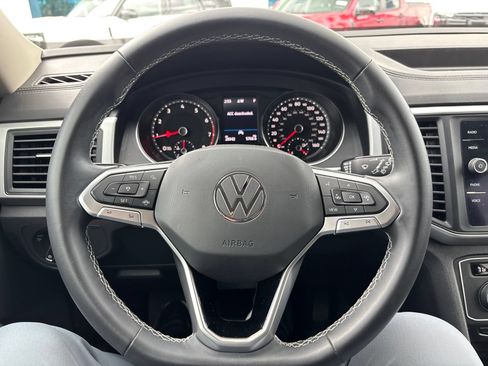 Used 2021 Volkswagen Atlas SE FWD image 12