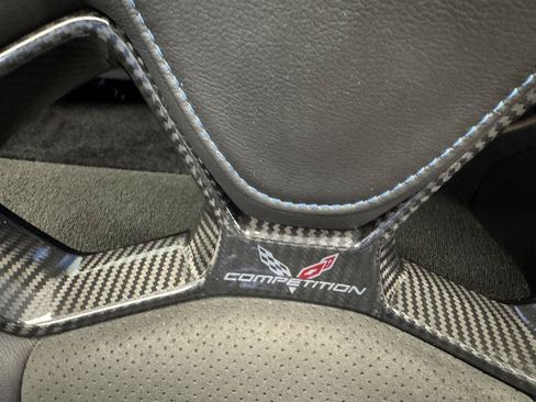 Used 2018 Chevrolet Corvette Z06 w/ Carbon 65 Edition RWD image 22