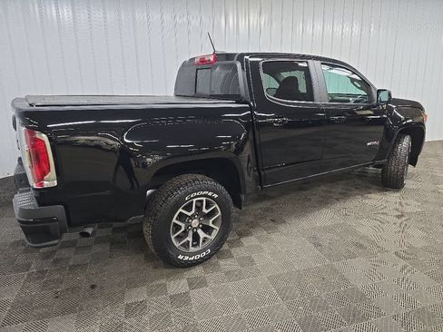 Used 2022 GMC Canyon AT4 w/ Trailering Package AWD/4WD image 3