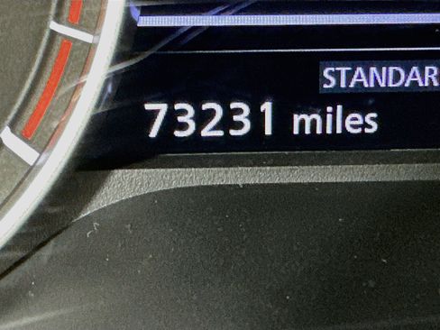 Used 2023 Nissan Rogue SL w/ SL Premium Package FWD image 19