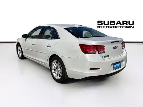 Used 2015 Chevrolet Malibu LT image 5