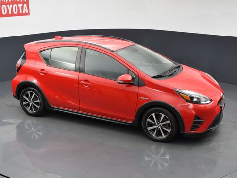 Used 2018 Toyota Prius C Two FWD image 21