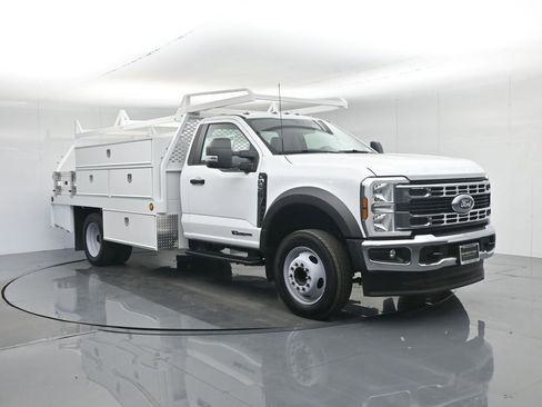 New 2025 Ford F550 2WD Regular Cab Super Duty image 58