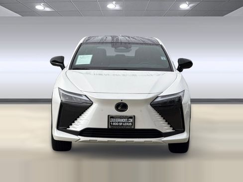 Certified 2023 Lexus RZ 450e Premium w/ Technology Package AWD/4WD image 6
