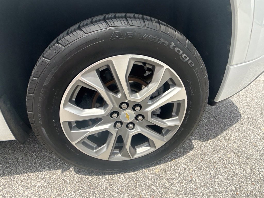 Used 2021 Chevrolet Traverse Premier AWD/4WD image 11