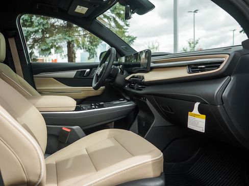 New 2026 Buick Enclave Preferred w/ Power Package image 11