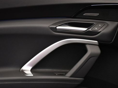 Used 2025 Audi Q5 Premium Plus w/ Premium Plus image 40