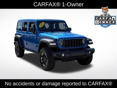 Used 2025 Jeep Wrangler Unlimited Rubicon w/ Safety Group AWD/4WD image 2