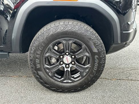 Used 2023 GMC Canyon Elevation w/ Convenience Package image 12