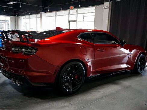 Used 2021 Chevrolet Camaro ZL1 image 32