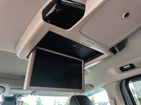 Used 2025 Honda Odyssey Touring image 21