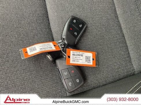 Used 2025 GMC Terrain Elevation image 20