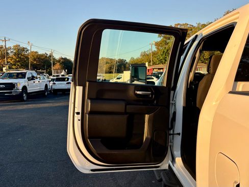 Used 2020 Chevrolet Silverado 3500 W/T w/ WT Fleet Convenience Package image 15