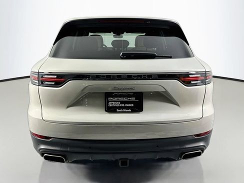 Used 2021 Porsche Cayenne AWD/4WD image 10