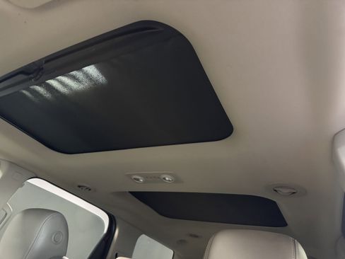 Used 2013 GMC Acadia Denali image 19