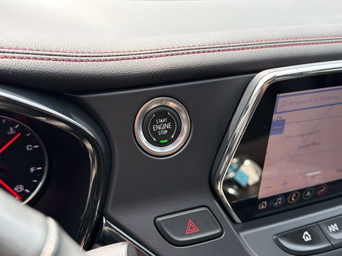 Used 2019 Chevrolet Blazer RS FWD image 17