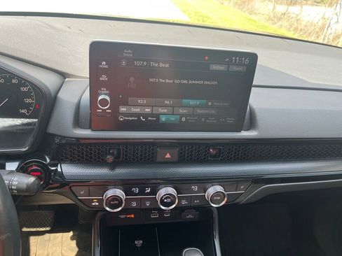 Used 2024 Honda CR-V Sport Touring image 8