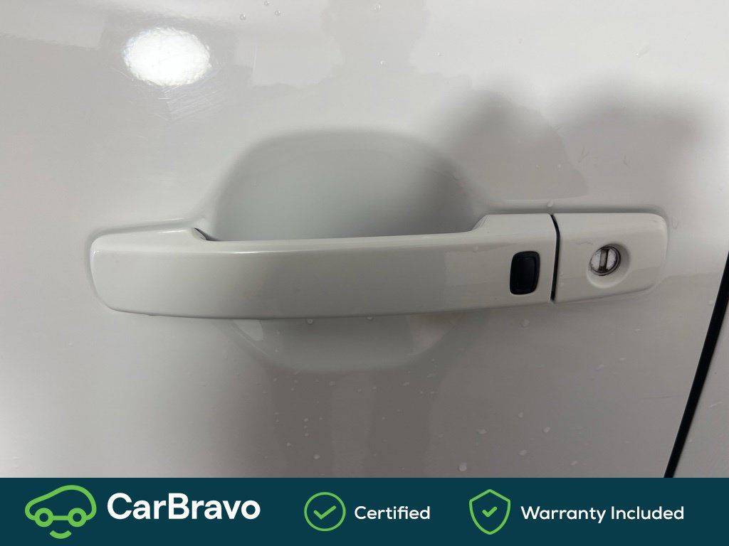 Used 2022 Nissan Frontier PRO-4X AWD/4WD image 19