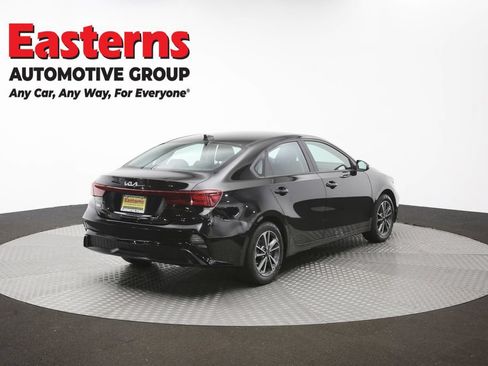 Used 2023 Kia Forte LXS w/ LXS Technology Package FWD image 40