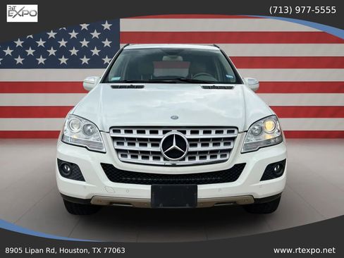 Used 2009 Mercedes-Benz ML 350 ML 350 Sport Utility 4D image 3