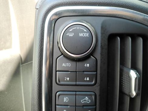 Used 2020 Chevrolet Silverado 3500 LTZ w/ LTZ Texas Edition image 36