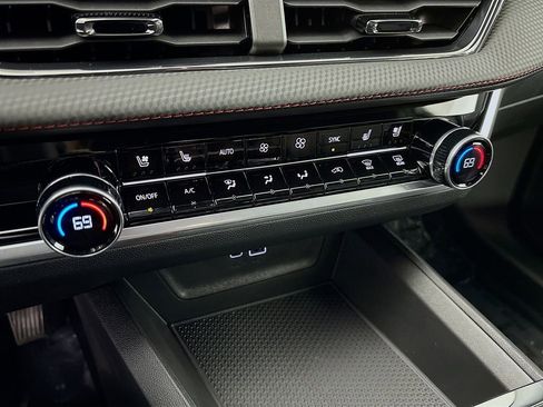 New 2026 Chevrolet Equinox RS w/ Convenience Package III image 16