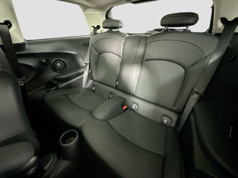 Used 2024 MINI Cooper SE image 30