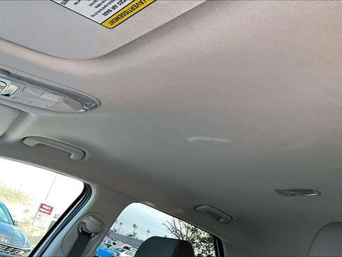 Certified 2025 Hyundai Ioniq 5 SE image 12