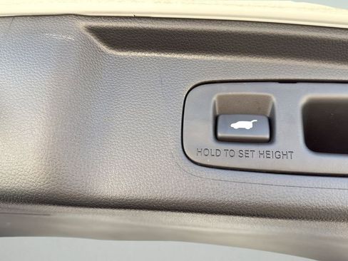 Used 2025 Honda CR-V EX-L image 20