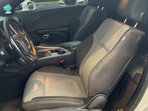 Used 2016 Dodge Challenger SXT w/ Super Sport Group (SS/T) image 7