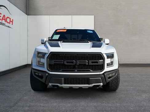 Used 2018 Ford F150 Raptor w/ Equipment Group 802A Luxury image 5