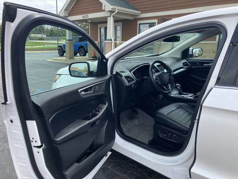 Used 2016 Ford Edge SEL w/ Equipment Group 201A AWD/4WD image 8
