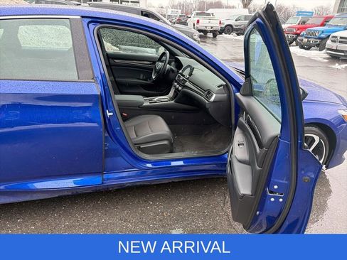 Used 2021 Honda Accord Sport image 19