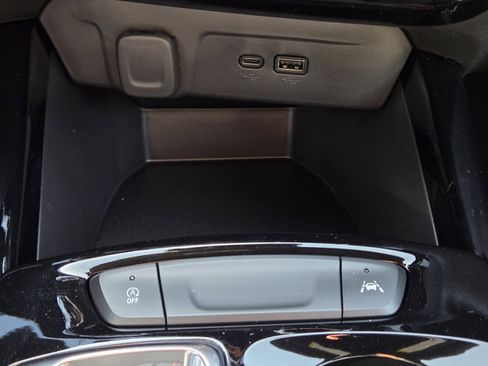 New 2026 Chevrolet Trax RS image 14