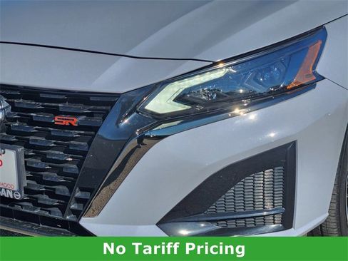 Used 2024 Nissan Altima 2.5 SR image 6