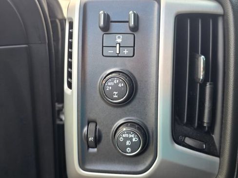 Used 2016 GMC Sierra 1500 SLE w/ SLE Value Package AWD/4WD image 36