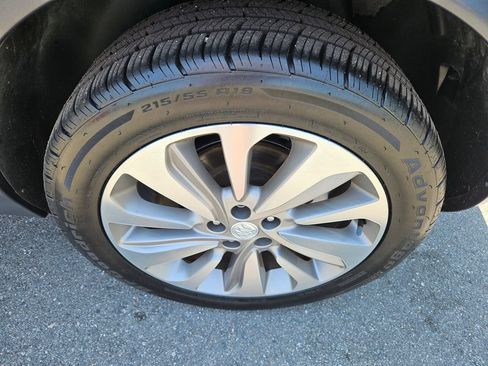 Used 2019 Buick Encore Preferred w/ Safety Package AWD/4WD image 9