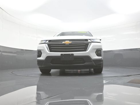 Used 2022 Chevrolet Traverse LT w/ LPO, Floor Liner Package AWD/4WD image 10