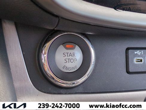 Used 2024 Nissan Murano SV image 31