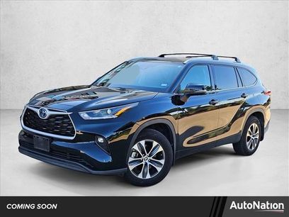 Used 2021 Toyota Highlander XLE