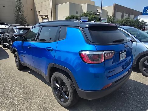 Used 2019 Jeep Compass Latitude AWD/4WD image 14