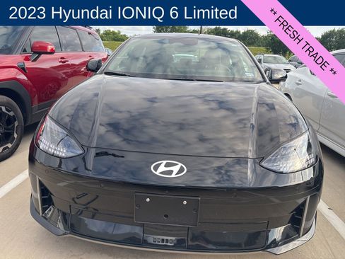 Used 2023 Hyundai Ioniq 6 Limited RWD image 2