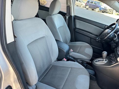 Used 2012 Nissan Sentra 2.0 SR w/ Special Edition Pkg image 16