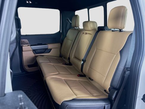 Used 2022 Ford F150 Lariat w/ Bed Utility Package AWD/4WD image 24