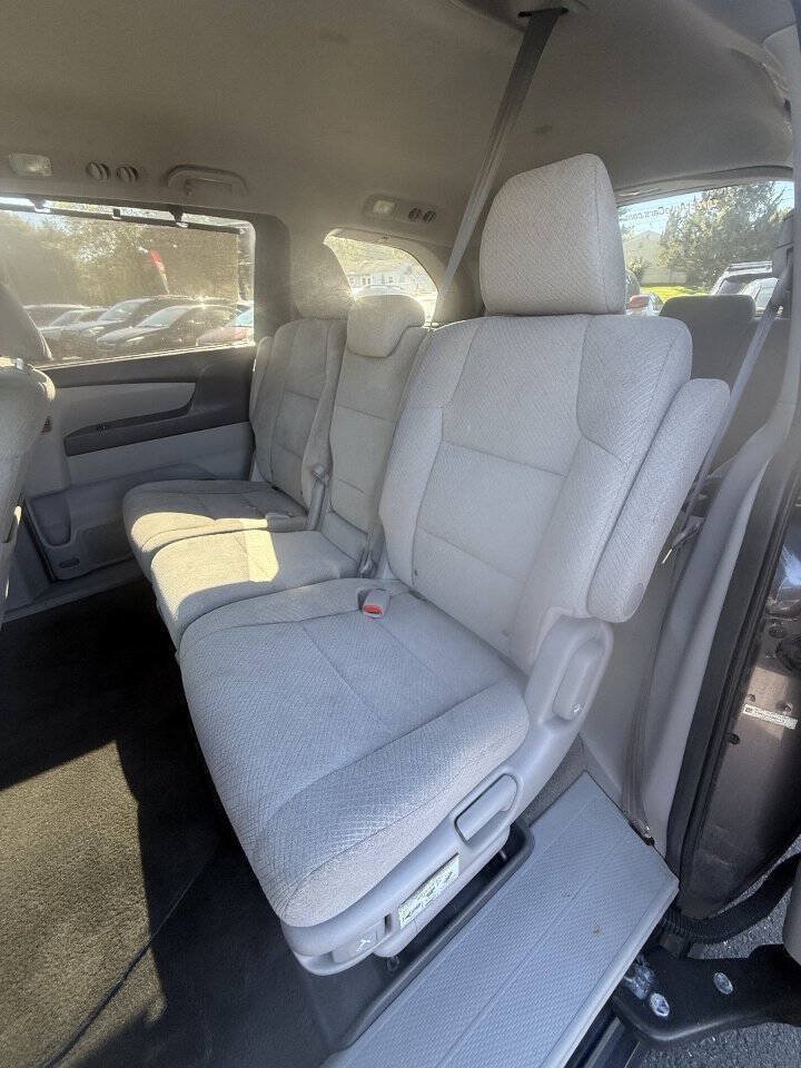 Used 2016 Honda Odyssey EX image 17