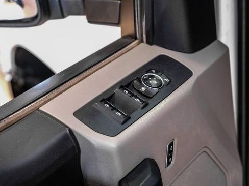 Used 2018 Ford F250 XL w/ Power Equipment Group image 37