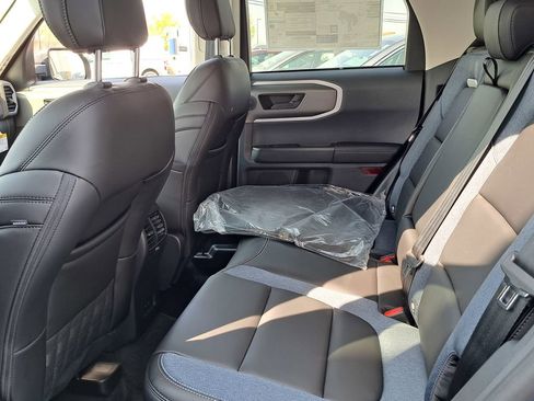 New 2026 Ford Bronco Sport Outer Banks w/ Outer Banks Tech Package+ AWD/4WD image 13